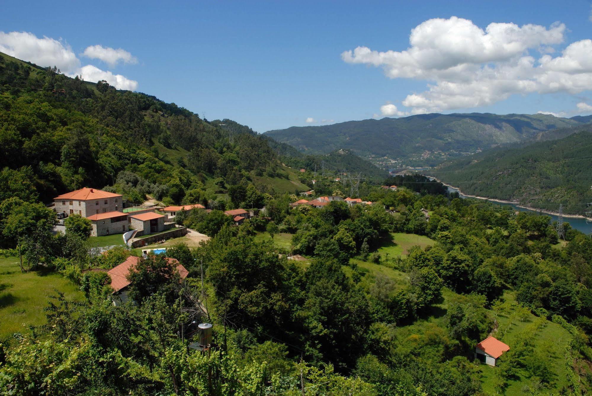 Aldeia Turistica De Louredo Pensionat Vieira do Minho Eksteriør billede