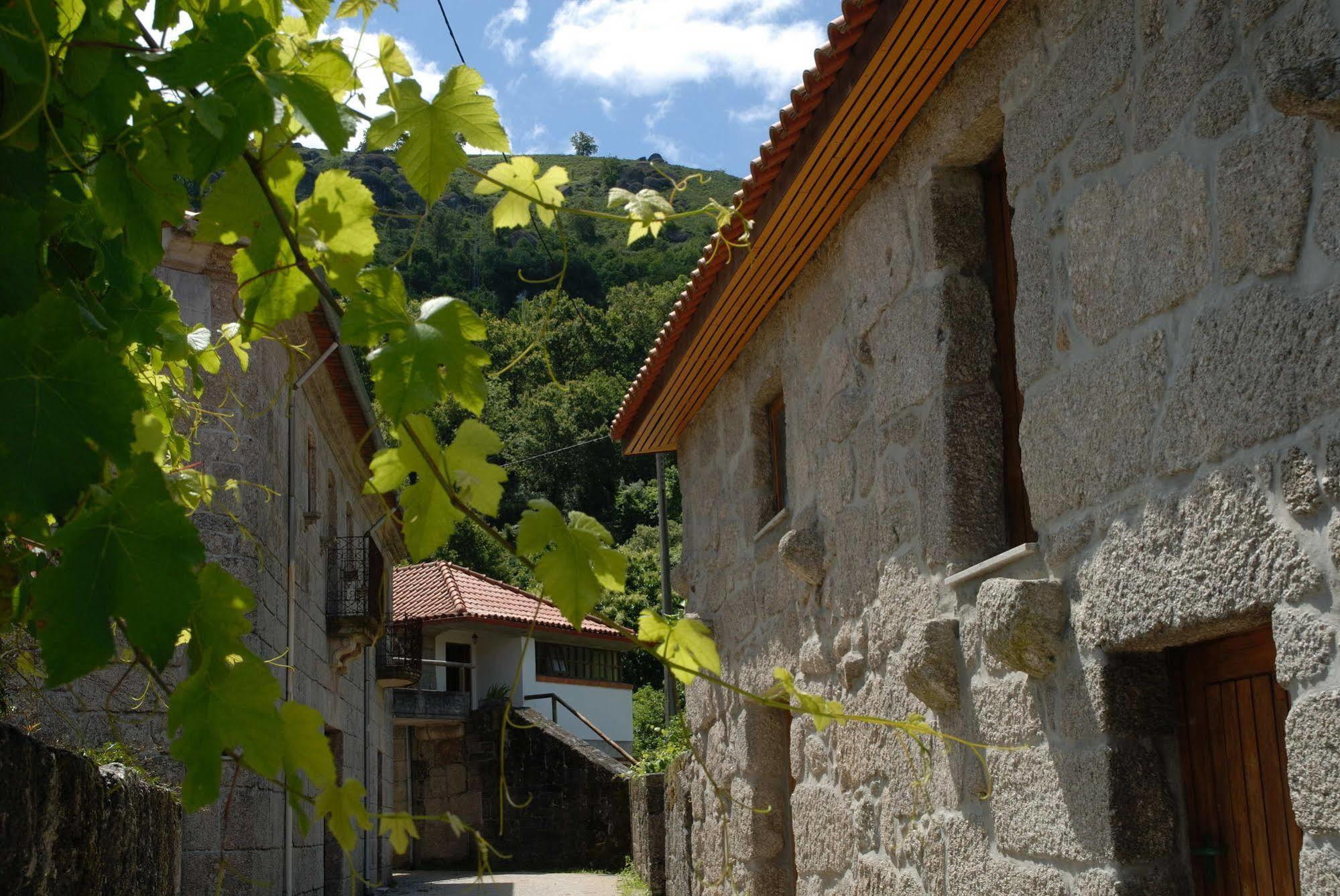 Aldeia Turistica De Louredo Pensionat Vieira do Minho Eksteriør billede