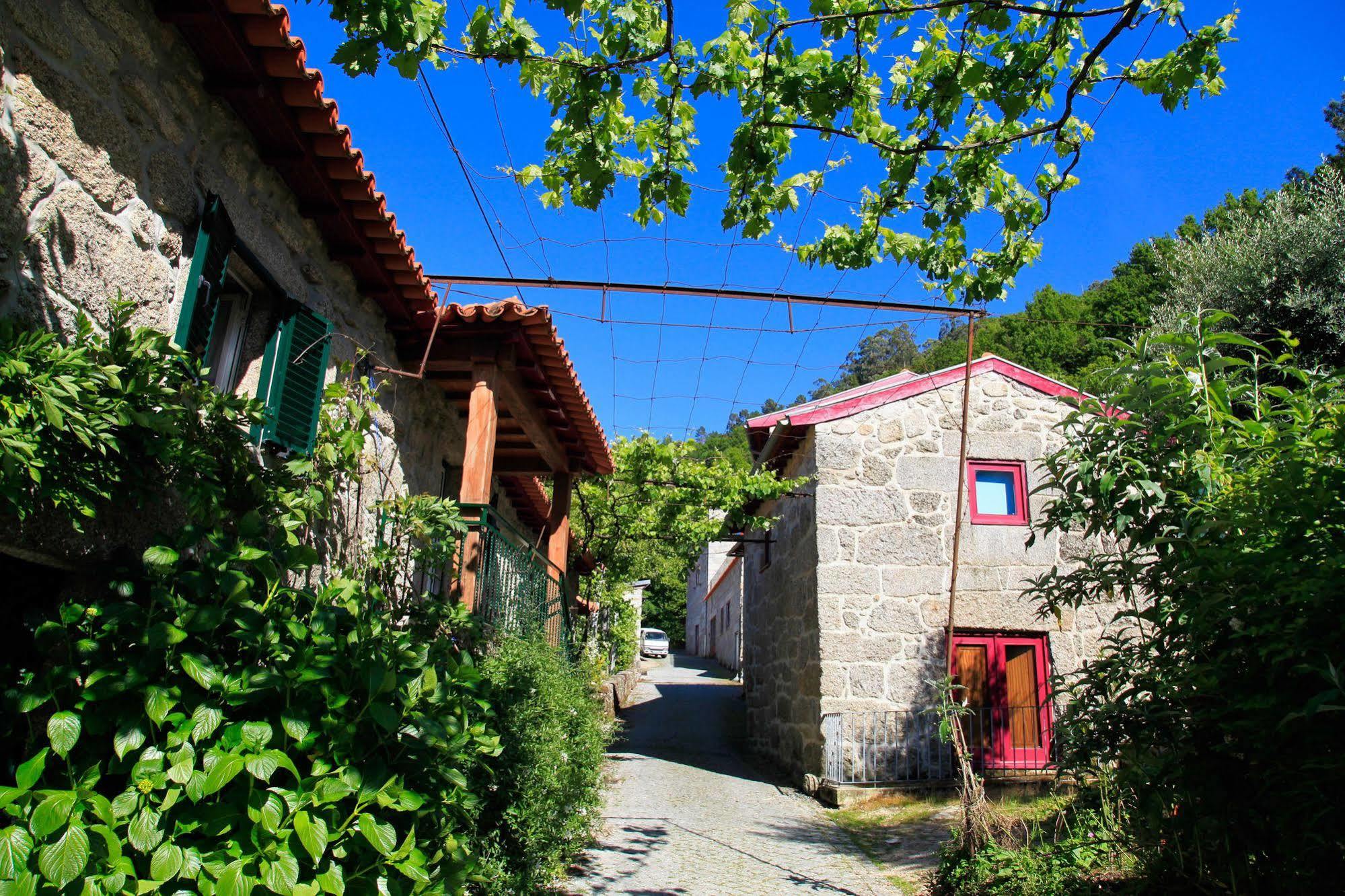 Aldeia Turistica De Louredo Pensionat Vieira do Minho Eksteriør billede